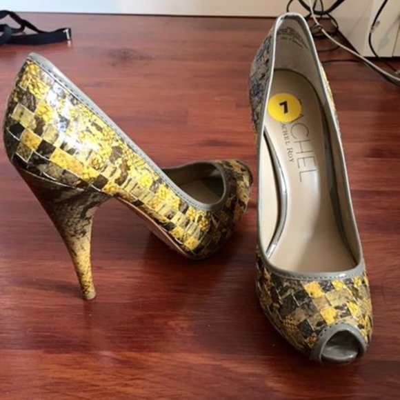 RACHEL Rachel Roy Yellow and Taupe Heels - Picture 6 of 9